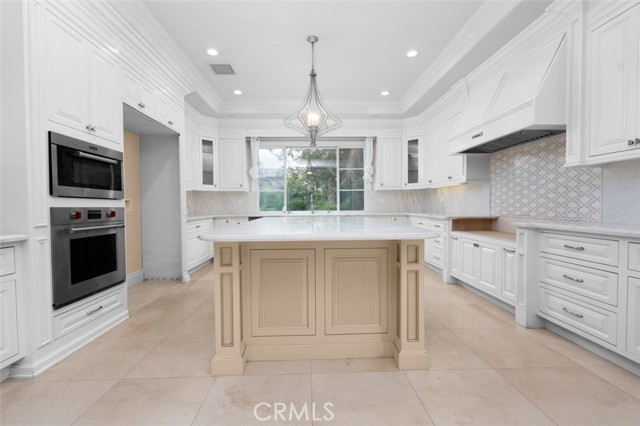 271 W Le Roy Avenue, Arcadia CA: https://media.crmls.org/medias/d2b6d4fe-0834-4a91-9310-927a941daba0.jpg