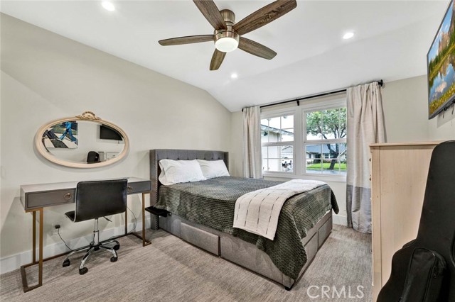 Detail Gallery Image 12 of 19 For 10691 Henderson Ave, Garden Grove,  CA 92843 - 4 Beds | 2 Baths