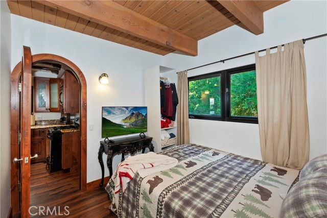 Detail Gallery Image 18 of 44 For 28545 Wabash Dr, Lake Arrowhead,  CA 92352 - 3 Beds | 2 Baths