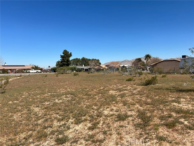 Detail Gallery Image 19 of 19 For 14998 Avon Ct, Victorville,  CA 92394 - – Beds | – Baths