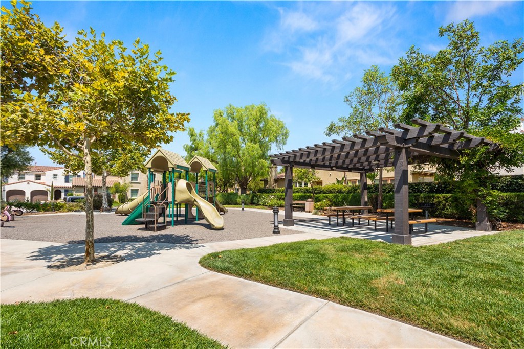 MLS #OC25181828 img 33