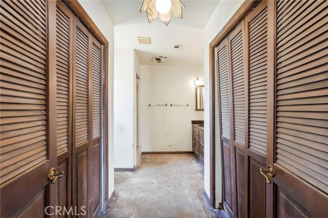 Detail Gallery Image 25 of 45 For 11560 Darling Rd, Agua Dulce,  CA 91390 - 4 Beds | 3 Baths