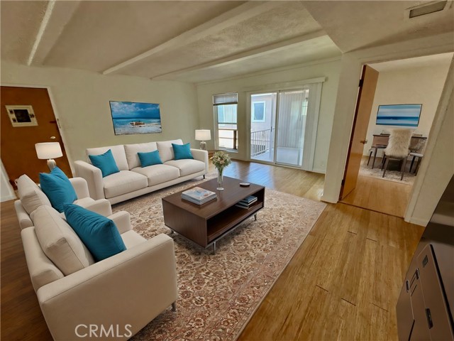 Detail Gallery Image 11 of 14 For 277 E 16th Pl #7,  Costa Mesa,  CA 92627 - 3 Beds | 2 Baths