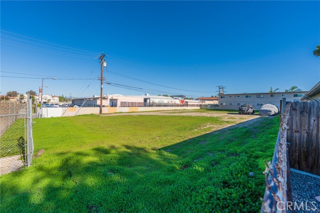 Detail Gallery Image 2 of 14 For 934 N Citron, Anaheim,  CA 92805 - – Beds | – Baths