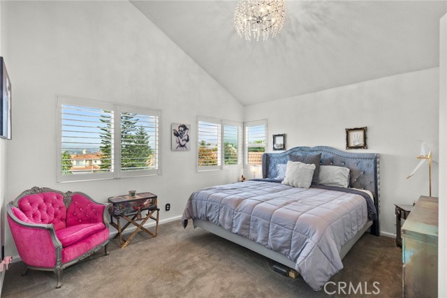 Detail Gallery Image 25 of 39 For 19777 Azure Field Dr, Newhall,  CA 91321 - 3 Beds | 3 Baths