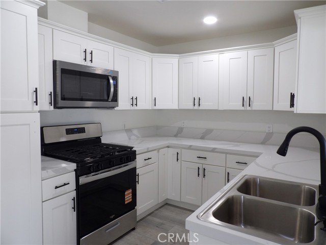 Detail Gallery Image 9 of 27 For 52426 Shady Ln, Coachella,  CA 92236 - 4 Beds | 2 Baths