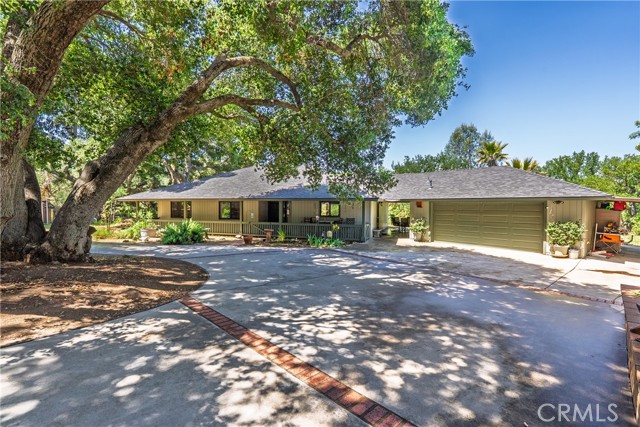 Detail Gallery Image 2 of 37 For 9553 Durango Rd, Atascadero,  CA 93422 - 3 Beds | 2 Baths