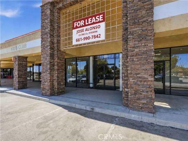  Commercial for Sale in Palmdale, California