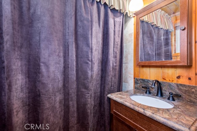 Detail Gallery Image 15 of 28 For 913 Nana Ave, Big Bear City,  CA 92314 - 3 Beds | 2 Baths