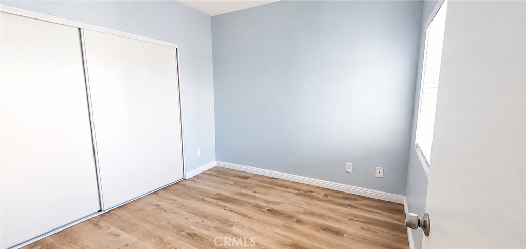 https://media.crmls.org/medias/d2bf8762-8c62-44ec-95e2-9991f0d8289d.jpg?preset=X-Large