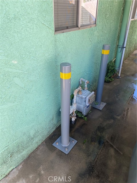 Detail Gallery Image 20 of 39 For 4534 Amber Pl, Los Angeles,  CA 90032 - 2 Beds | 1 Baths