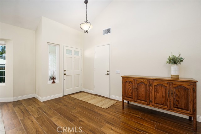 Detail Gallery Image 8 of 40 For 24772 Weyburn, Laguna Hills,  CA 92653 - 4 Beds | 2/1 Baths