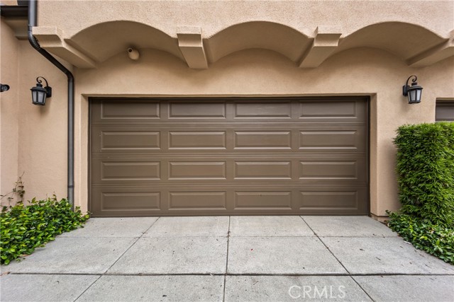 76 City Stroll, Irvine CA: https://media.crmls.org/medias/d2c0d0c0-1088-464f-bde7-cc806f9a6875.jpg