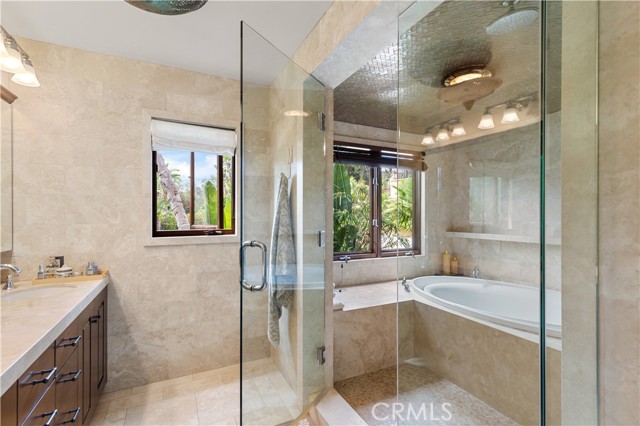 Detail Gallery Image 27 of 61 For 27409 Pacific Coast Hwy, Malibu,  CA 90265 - 4 Beds | 4 Baths