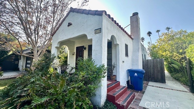 Detail Gallery Image 4 of 25 For 4039 Denny Ave, Studio City,  CA 91604 - 3 Beds | 2 Baths