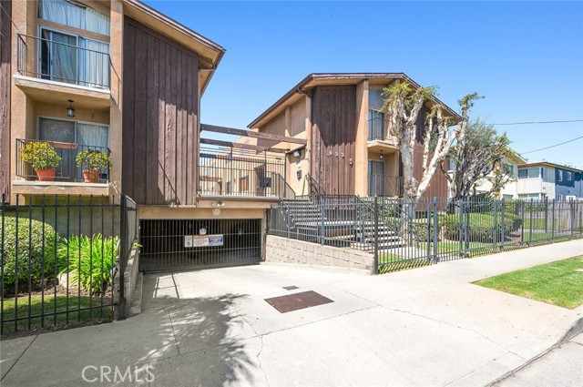 Detail Gallery Image 23 of 30 For 933 N Cedar St #6,  Inglewood,  CA 90302 - 2 Beds | 2 Baths