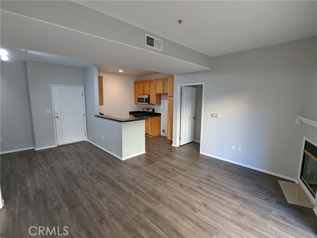 Detail Gallery Image 19 of 24 For 1215 E San Antonio Dr, Long Beach,  CA 90807 - 2 Beds | 2 Baths