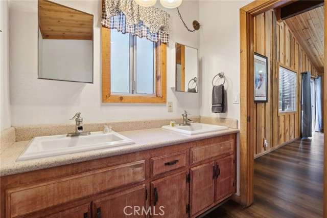 Detail Gallery Image 36 of 43 For 788 Silver Tip, Big Bear Lake,  CA 92315 - 3 Beds | 3 Baths