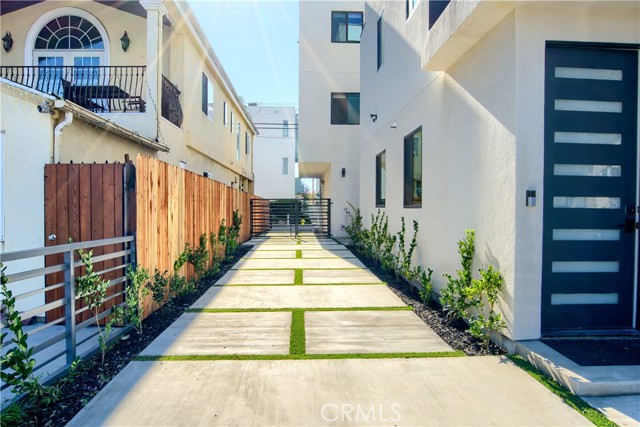 4455 S Slauson Avenue, Culver City CA: https://media.crmls.org/medias/d2c3e44f-3299-47c2-8b13-3f36636b5621.jpg