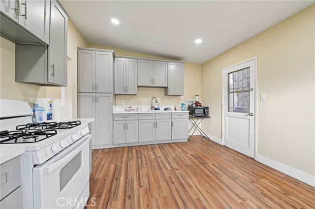 Detail Gallery Image 11 of 39 For 1145 Milton St, Torrance,  CA 90502 - 2 Beds | 1 Baths