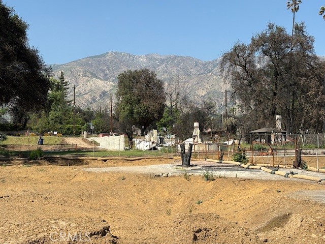 Detail Gallery Image 4 of 4 For 95 E Calaveras St, Altadena,  CA 91001 - – Beds | – Baths