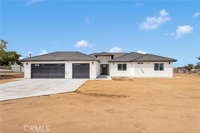 Detail Gallery Image 1 of 46 For 16212 Mesquite St, Hesperia,  CA 92345 - 4 Beds | 2/1 Baths