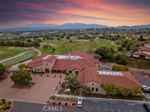 25769 Oak Leaf Court, Valencia CA: https://media.crmls.org/medias/d2c57f3d-6901-4b27-9d85-86367c3b60ec.jpg