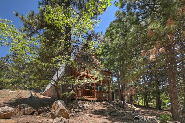 31115 All View Drive, Running Springs CA: https://media.crmls.org/medias/d2c5c89b-a34e-4770-b8a3-f6fa93f0f04c.jpg