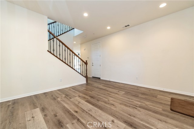 Detail Gallery Image 5 of 48 For 1735 Avenida Regina, San Marcos,  CA 92069 - 4 Beds | 3 Baths