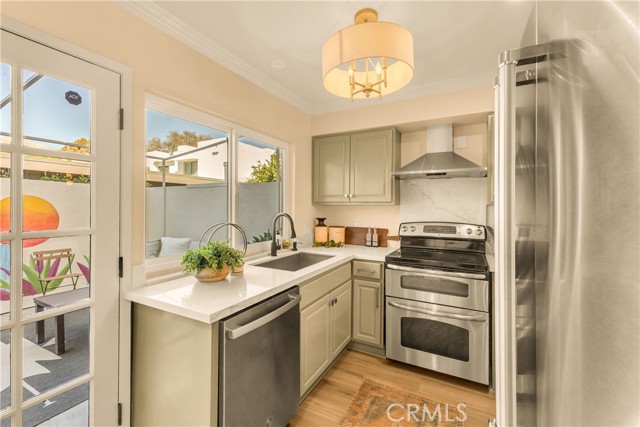 Detail Gallery Image 7 of 39 For 48792 Desert Flower, Palm Desert,  CA 92260 - 2 Beds | 2/1 Baths