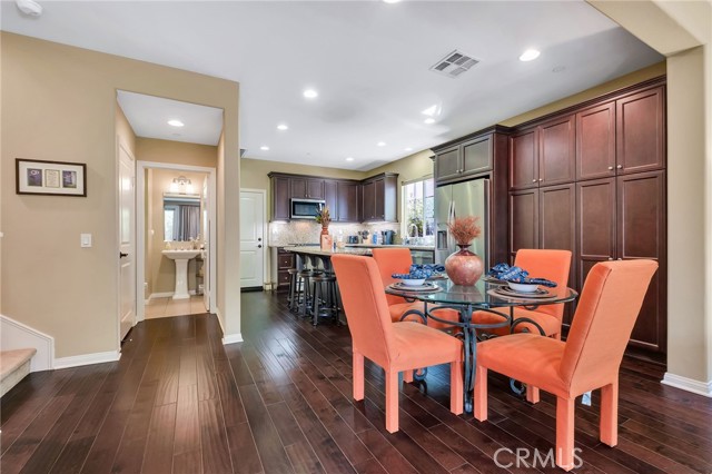 Detail Gallery Image 10 of 61 For 783 Gatun St #104,  San Pedro,  CA 90731 - 3 Beds | 2/1 Baths