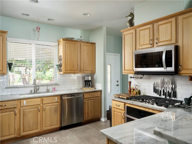 Detail Gallery Image 4 of 26 For 1417 23rd St, Oceano,  CA 93445 - 3 Beds | 2 Baths