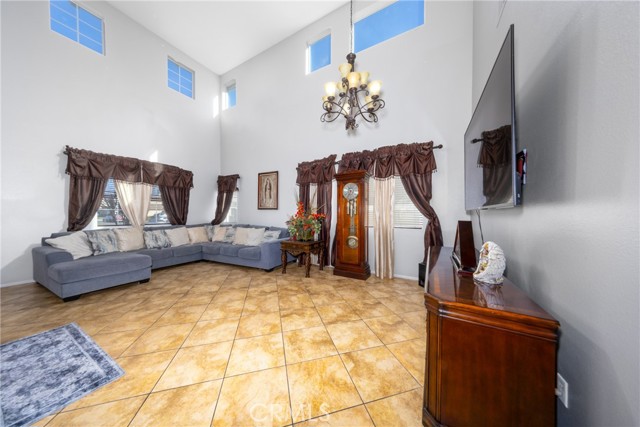 Detail Gallery Image 8 of 42 For 1537 Flamingo, Beaumont,  CA 92223 - 4 Beds | 3 Baths