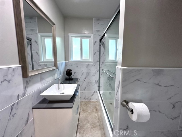 Detail Gallery Image 13 of 19 For 233 Russell, Monterey Park,  CA 91755 - 2 Beds | 1 Baths