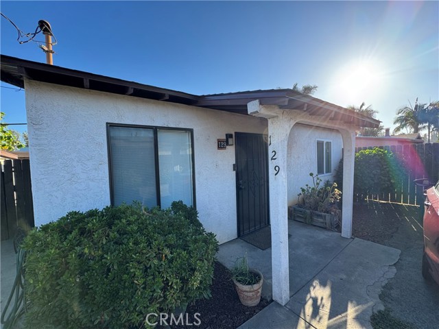 Detail Gallery Image 2 of 8 For 129 Smilax Rd, Vista,  CA 92081 - – Beds | – Baths