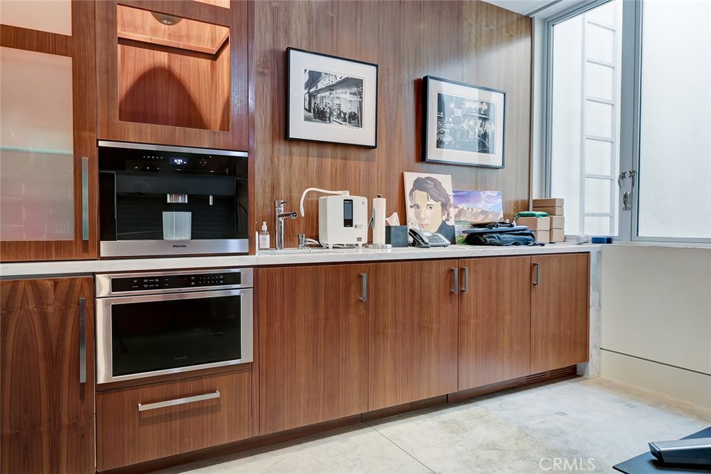 3208 Ocean Drive