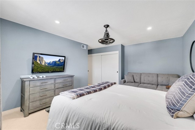 31125 Via Solana, San Juan Capistrano CA: https://media.crmls.org/medias/d2ce4c78-366d-4f5c-abf7-809f2d710073.jpg