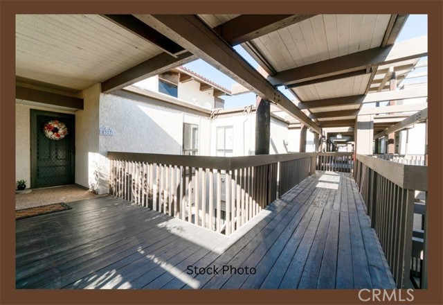 Detail Gallery Image 17 of 27 For 8317 Marina Pacifica, Long Beach,  CA 90803 - 2 Beds | 3 Baths