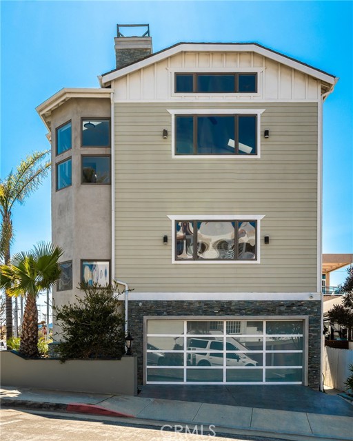 238 1st Street, Hermosa Beach, California 90254, 4 Bedrooms Bedrooms, ,3 BathroomsBathrooms,Residential,Sold,1st,SB24015831