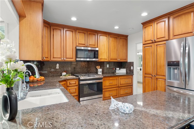 Detail Gallery Image 21 of 53 For 9808 Sturgeon, Fountain Valley,  CA 92708 - 4 Beds | 2 Baths