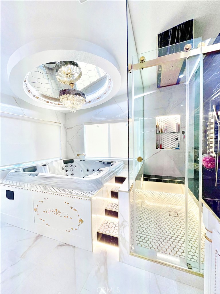 https://media.crmls.org/medias/d2cfbf49-eede-4e32-af10-0fd1da133b7f.jpg?preset=X-Large