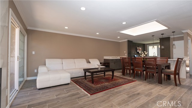 Detail Gallery Image 6 of 15 For 7 Satinwood Way, Irvine,  CA 92612 - 2 Beds | 2 Baths