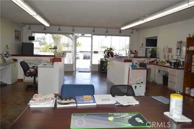 501 S Victoria Avenue, Corona, CA, 92879 501 S Victoria Avenue, Corona, CA, 92879