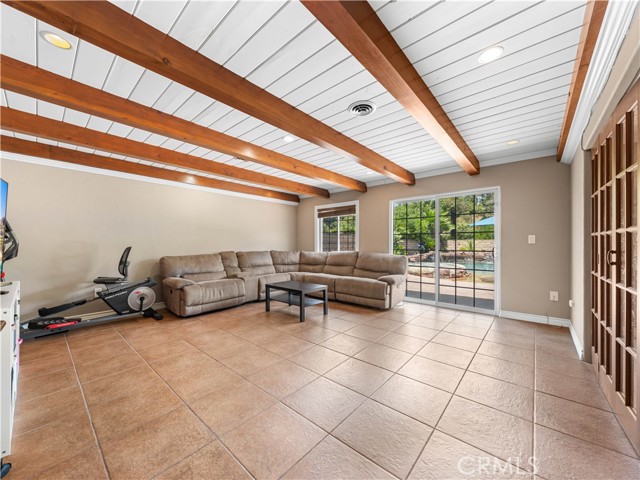 Detail Gallery Image 18 of 53 For 4215 Lynoak Dr, Claremont,  CA 91711 - 4 Beds | 3 Baths