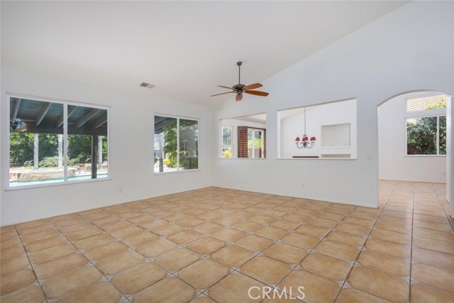 Image 8 of 61 For 24563 Calle Perla