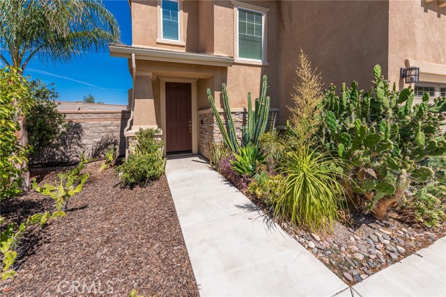 Detail Gallery Image 4 of 42 For 12184 Backwater Way, Jurupa Valley,  CA 91752 - 4 Beds | 2/1 Baths