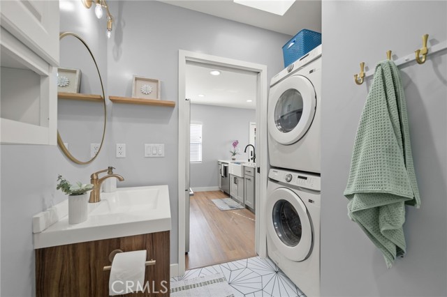 Detail Gallery Image 35 of 37 For 6107 Carson, Lakewood,  CA 90713 - 4 Beds | 2 Baths