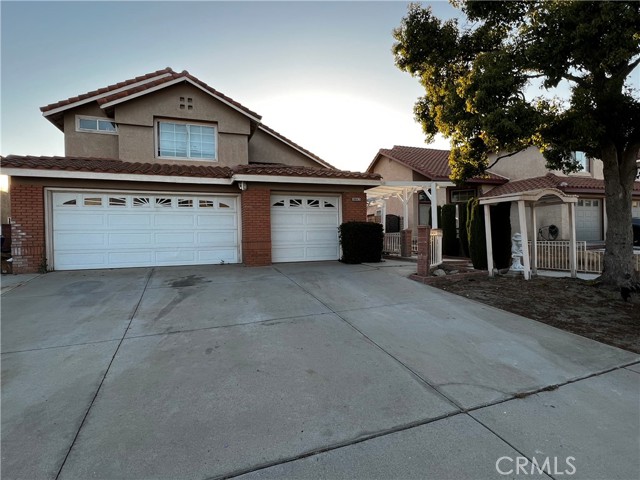 6642 Blanchard Ave, Fontana, CA 92336