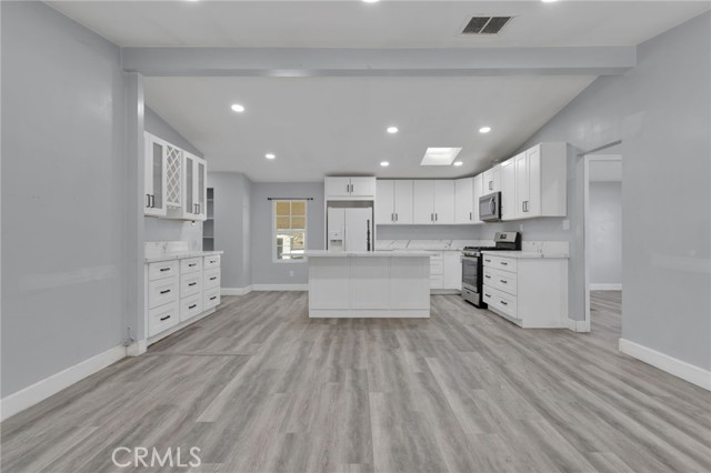 11924 Mountain Road, Pinon Hills CA: https://media.crmls.org/medias/d2d5542d-92ad-44ef-9f5e-9987b245ce2a.jpg