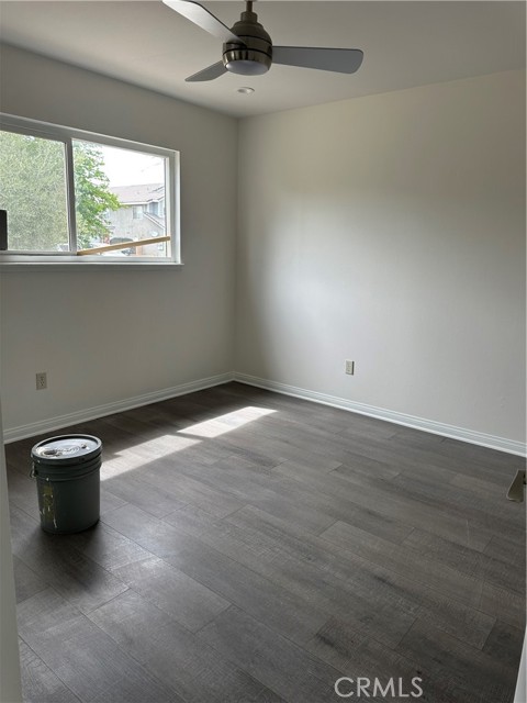 Detail Gallery Image 8 of 11 For 45208 17th, Lancaster,  CA 93534 - 3 Beds | 2 Baths